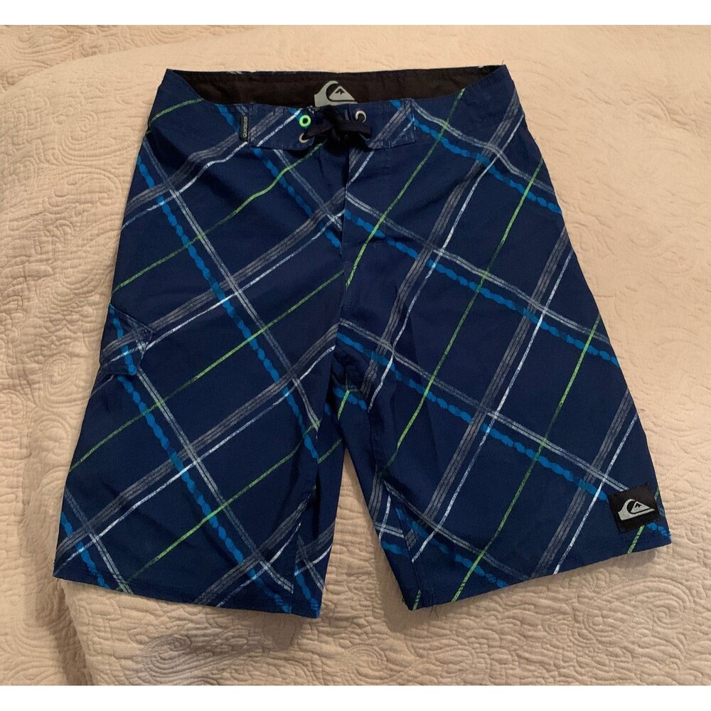 Boys Quiksilver board shorts
